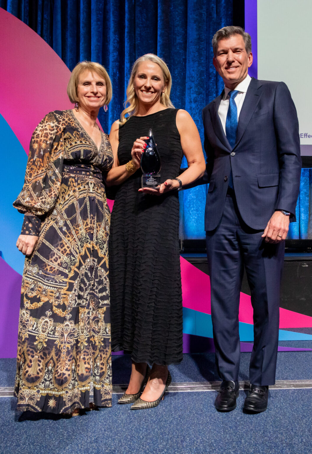Kristin Peck, CEO Zoetis receives 2024 Catalyst Award with Lorraine Hariton, CEO President and Paul Knopp, Chair & CEO KPMG LLP
